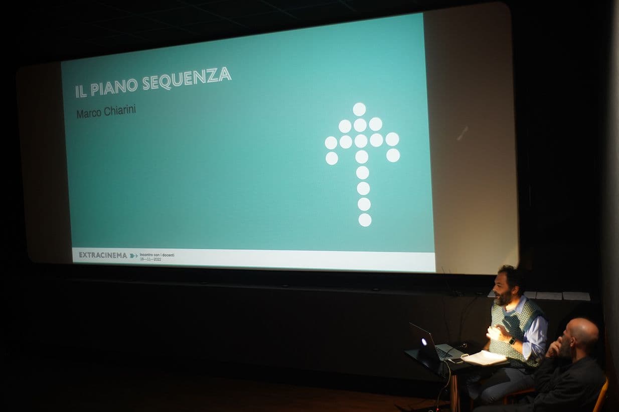 Scena 1 - 1 prima!